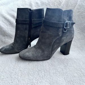Johnston & Murphy Grey Suede Booties sz 9